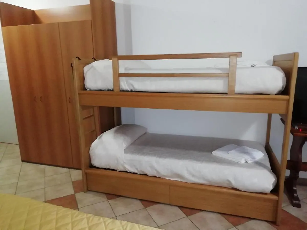 Albergo Breglia Plesio 2*,  Italy